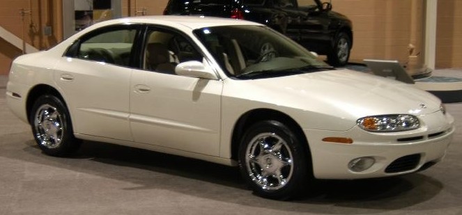 Oldsmobile Aurora