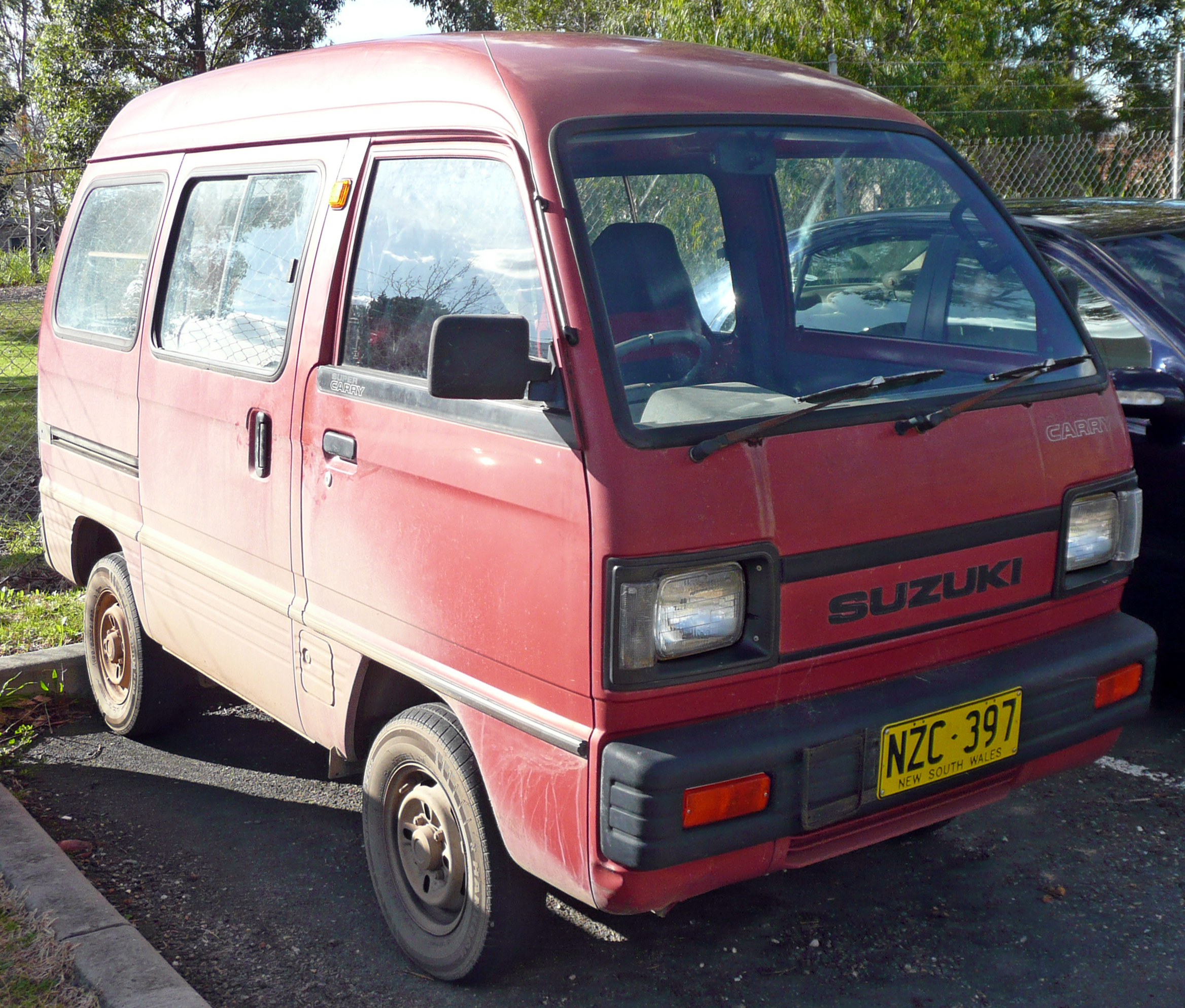 Suzuki SK 410V