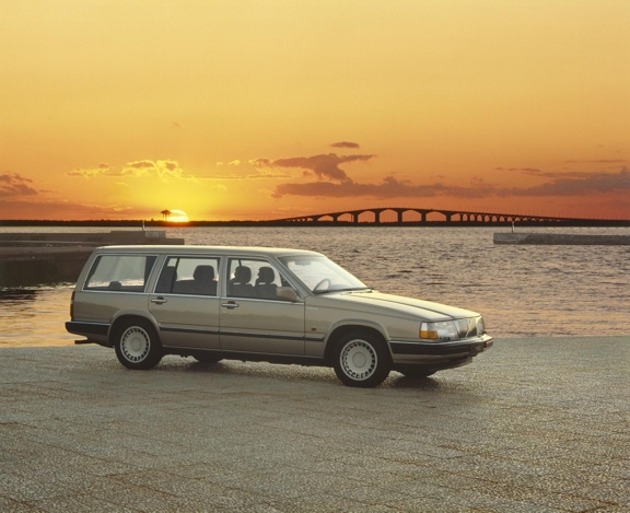 Volvo 760 wagon