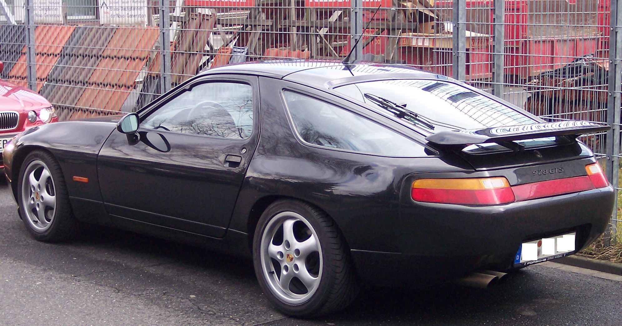 Porsche 928S