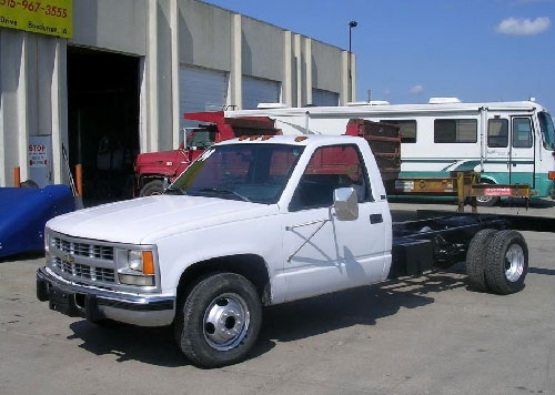 Chevrolet Cheyenne 3500