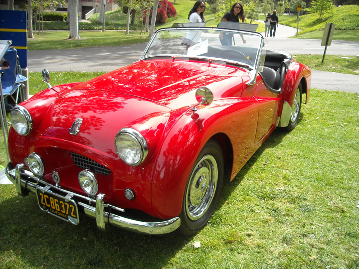 Triumph TR-2