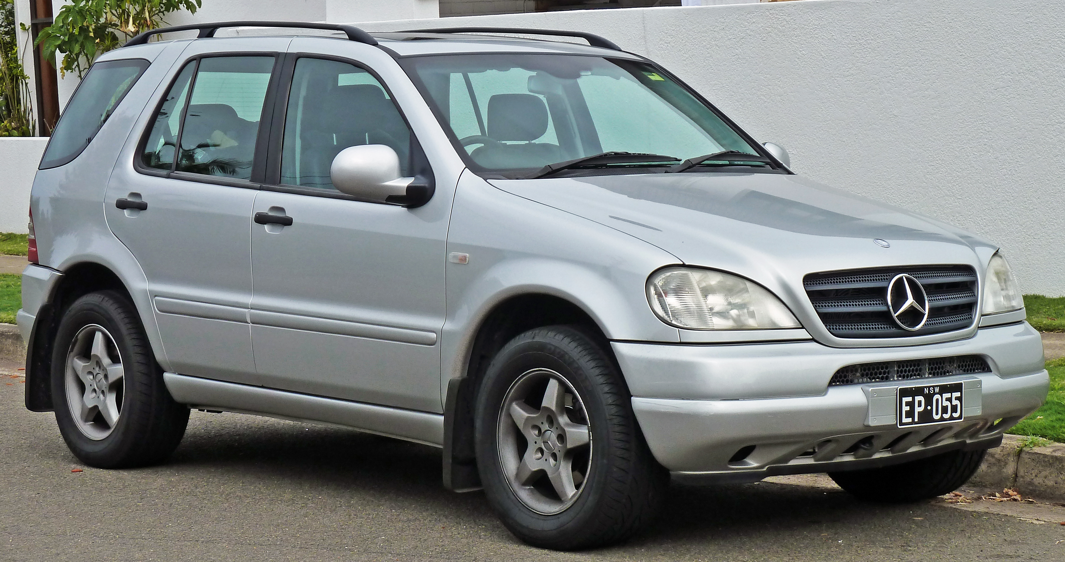 Mercedes-Benz ML 320