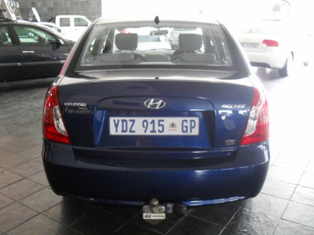 Hyundai Accent 16 GLS Hyundai Accent 16 GLS