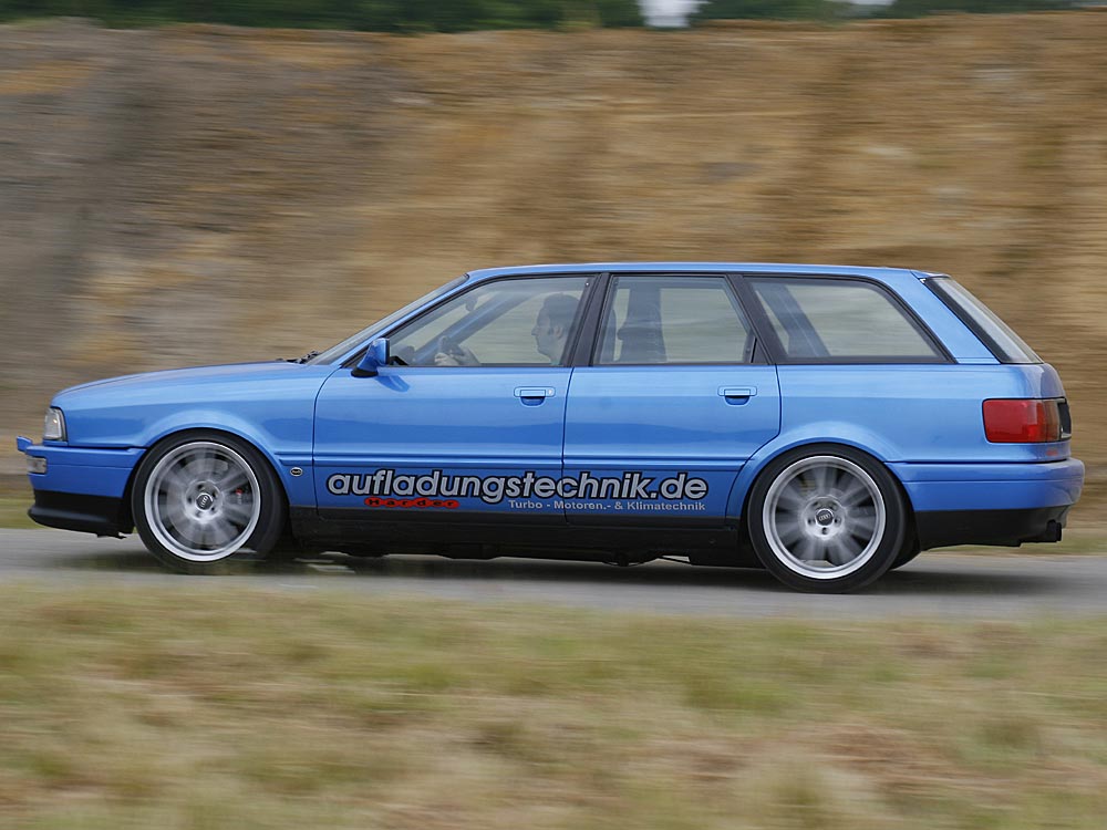 Audi S2 Avant