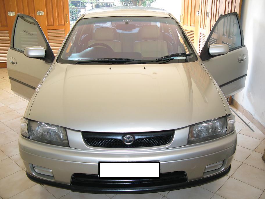 Mazda Familia