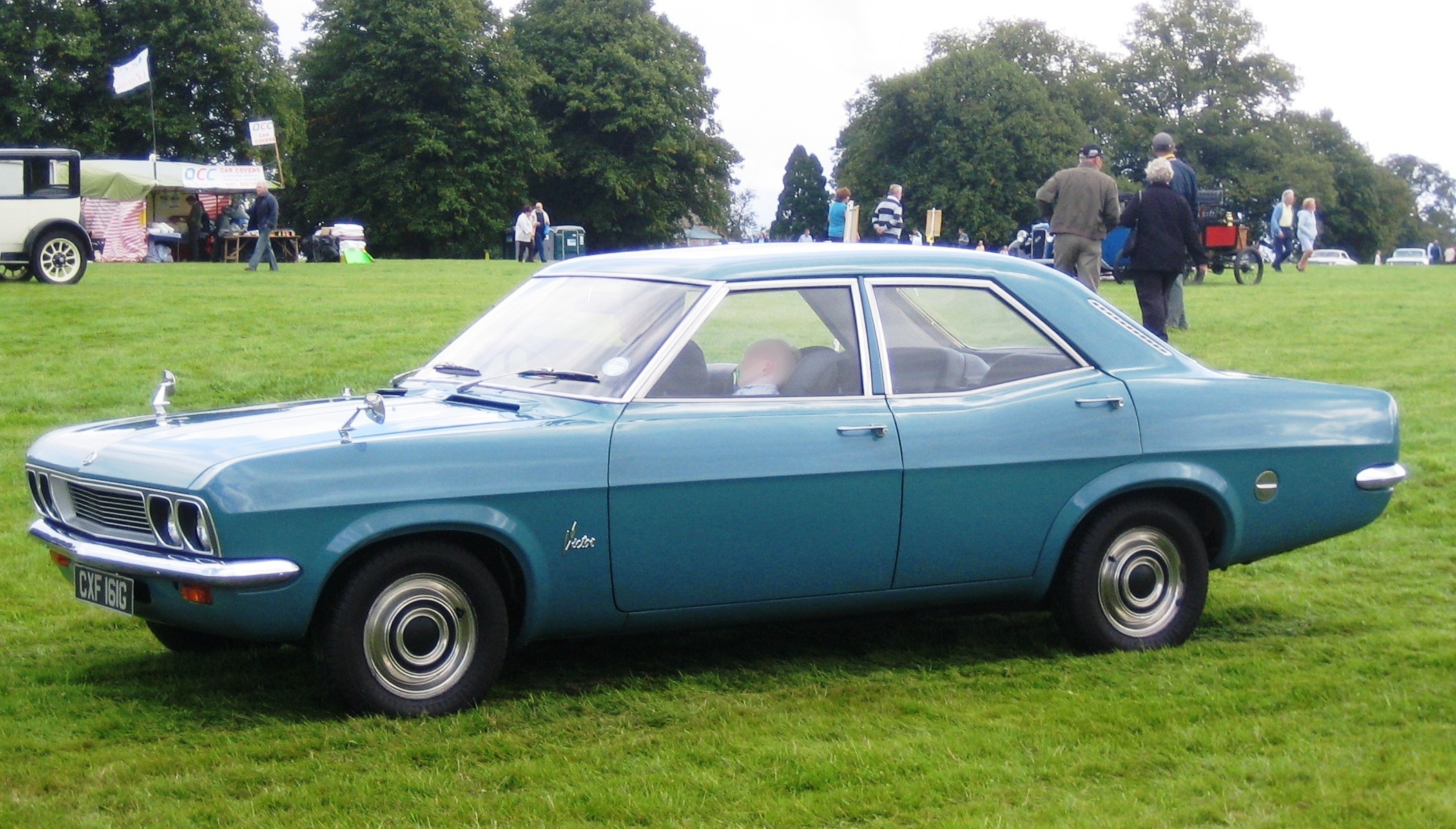 Vauxhall Viva 1200HB