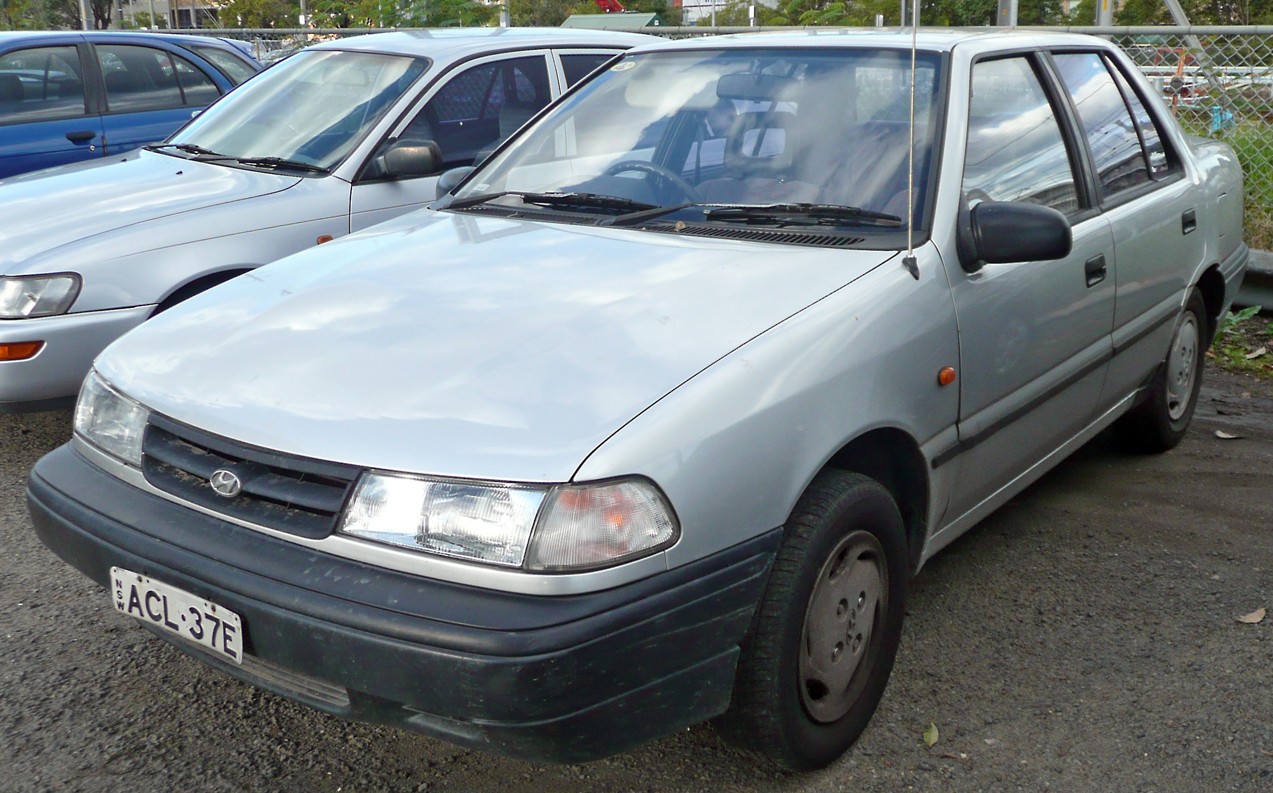 Hyundai Excel LS