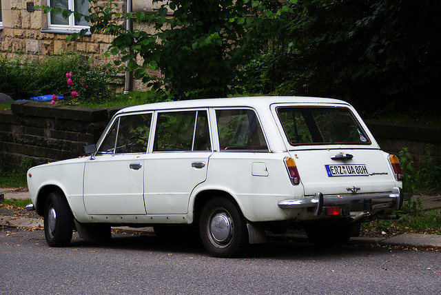 Lada 2102