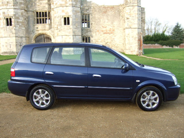 Kia Carens LX 20