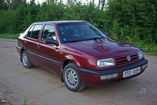 Volkswagen Vento GLX