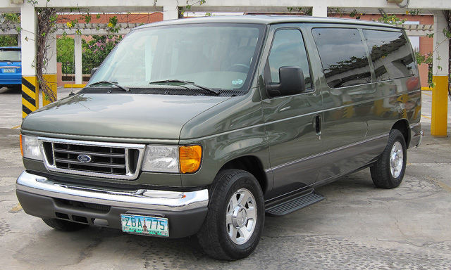 Ford e150 chateau #8