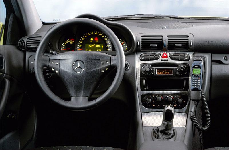 Mercedes-Benz C200 Kompressor Sports Coup