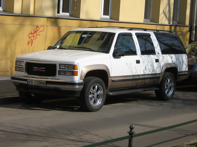 GMC Suburban SLT 1500