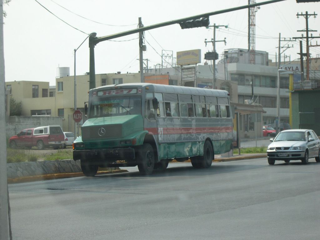 Mercedes-Benz L 1412