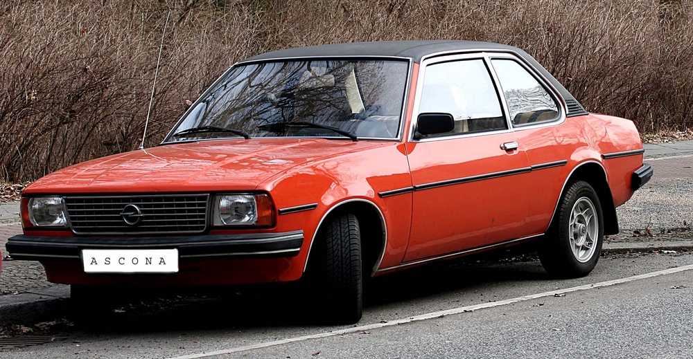 Opel Ascona S