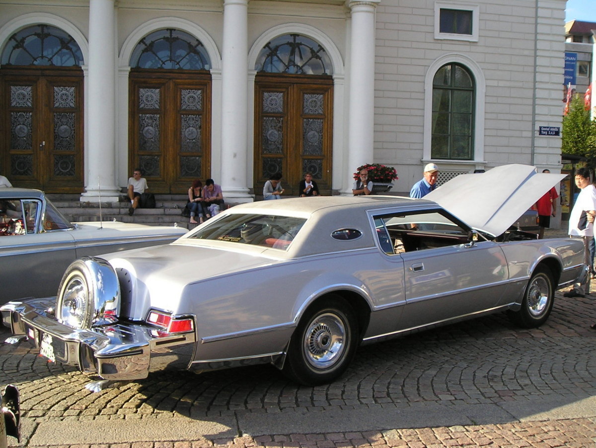 Lincoln Continental mk IV coupe