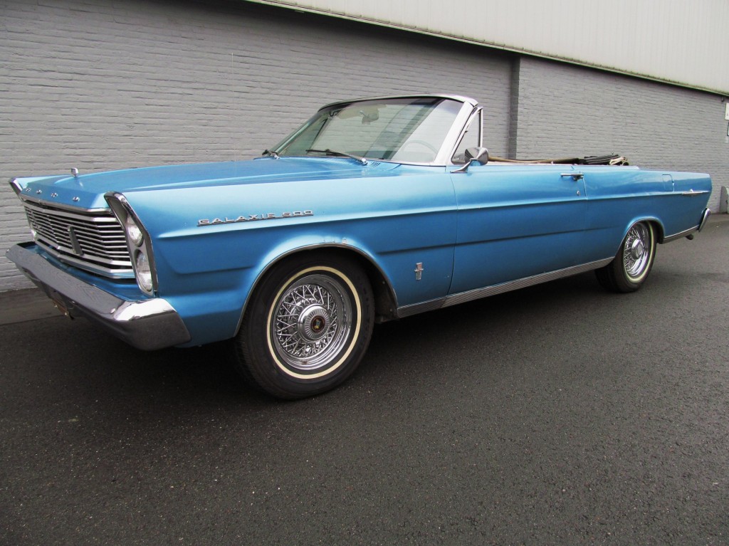 Ford Galaxy 500 Convertible