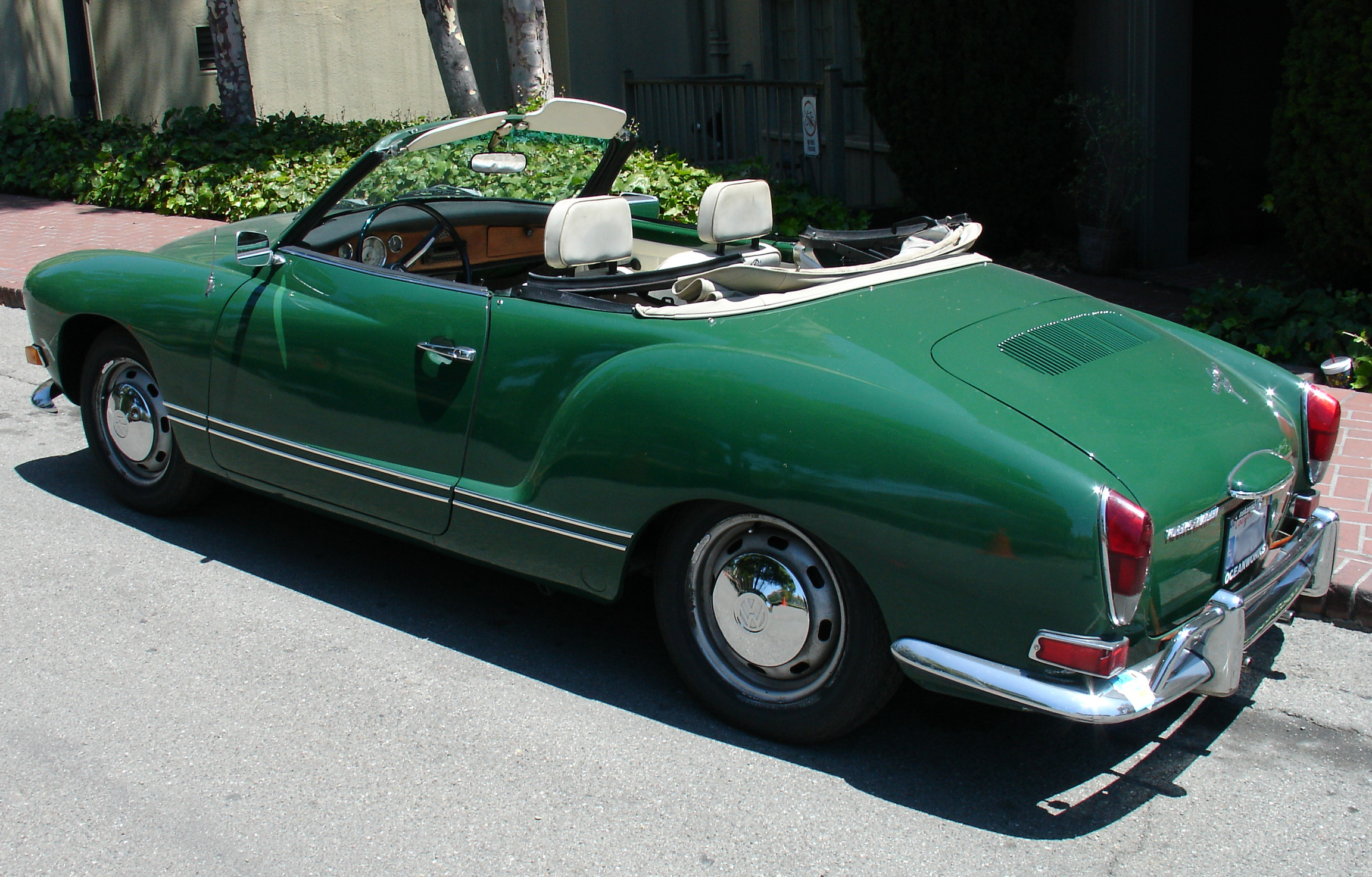 Volkswagen Karmann Ghia Convertible