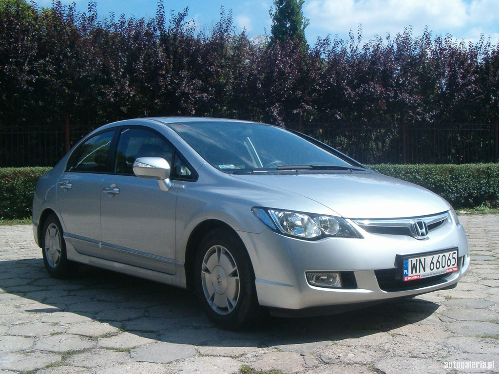 Honda Civic Hybrid 13