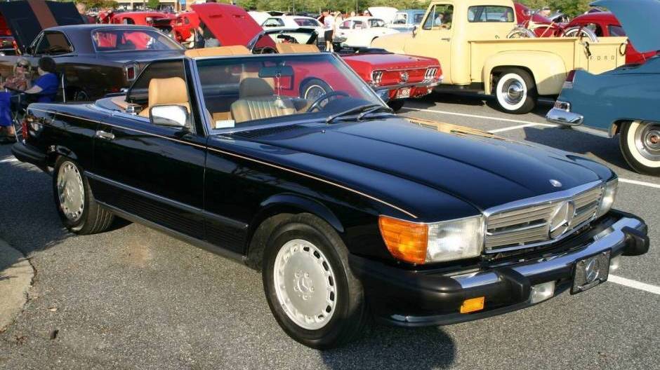 Mercedes-Benz 560 SL Cabriolet