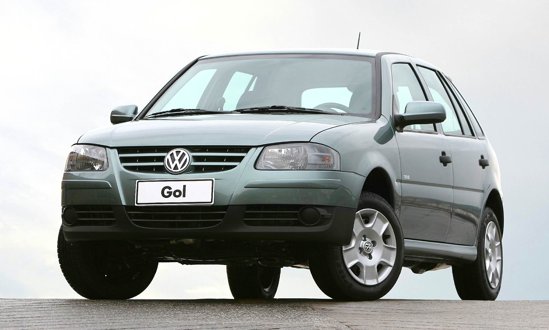 Volkswagen Gol 18