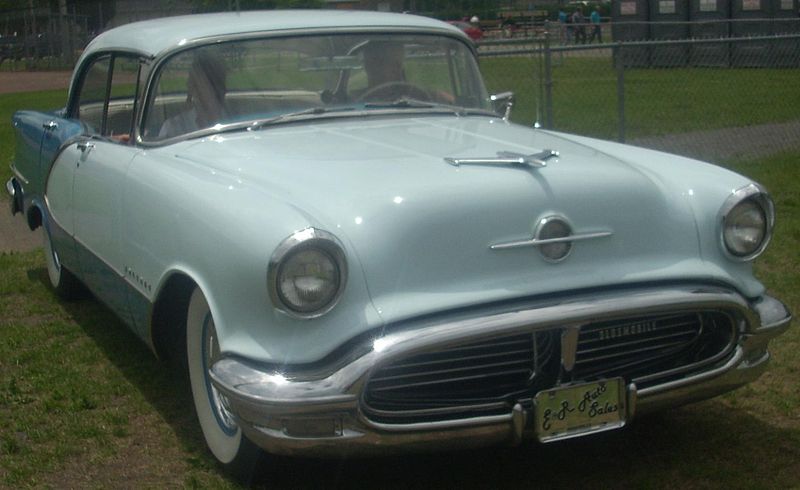 Oldsmobile 98 Sedan