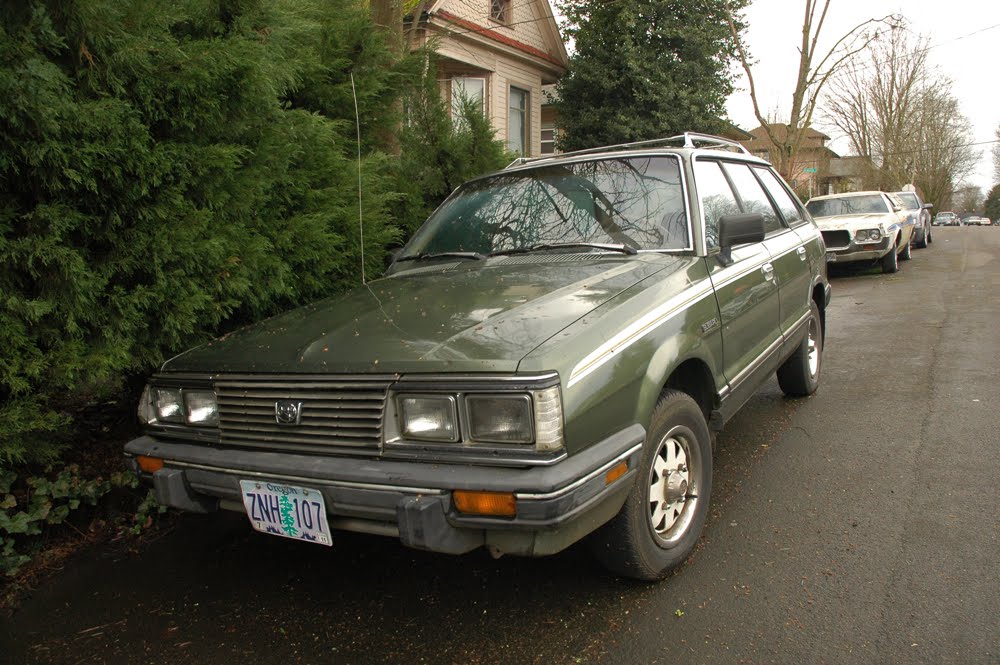 Subaru 16 DL Sedan