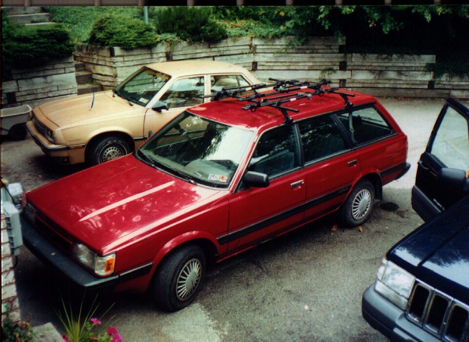 Subaru 16 DL Sedan