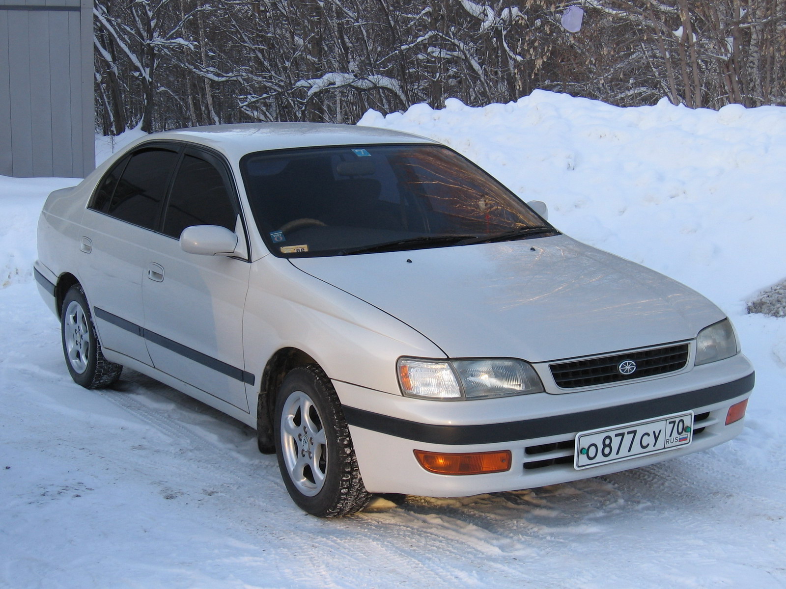 Toyota Corona GLi