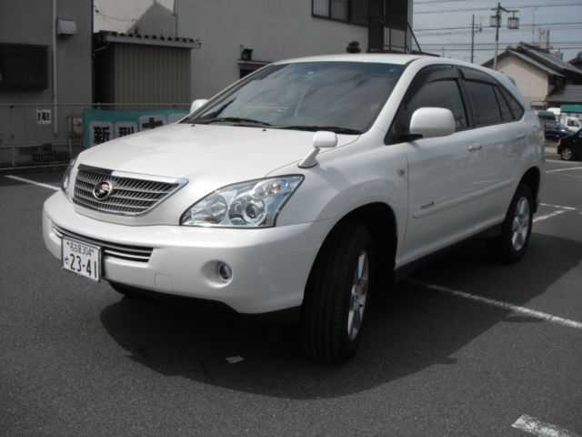 Toyota Harrier Hybrid E-Four