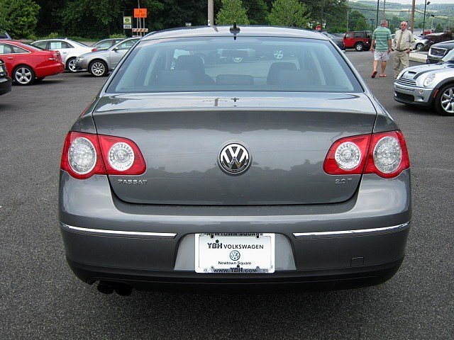 Volkswagen Passat B516