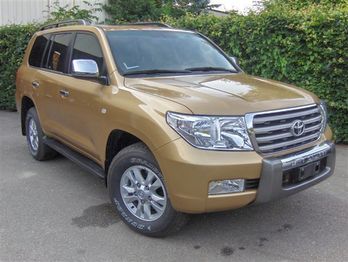 Toyota Land Cruiser VIP