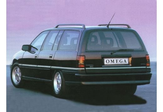 Opel Omega-A Kombi