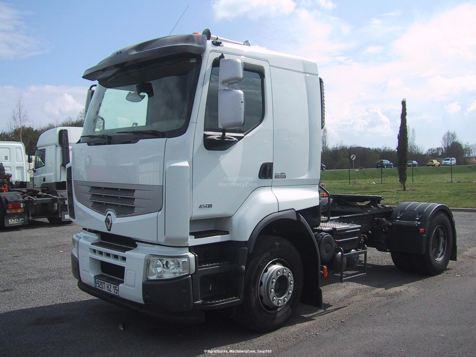 Renault Premium