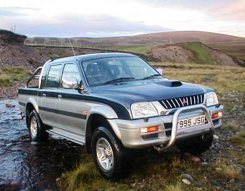 Mitsubishi L200 25D 2WD