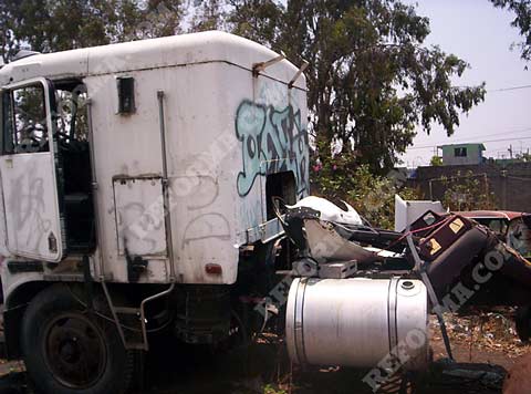 CAZA Tractocamion