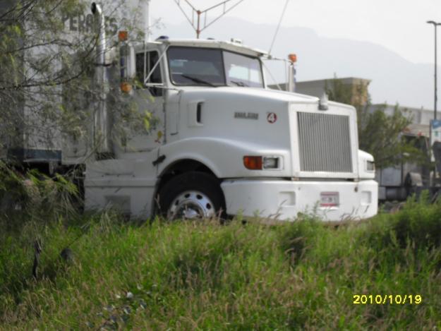 CAZA Tractocamion