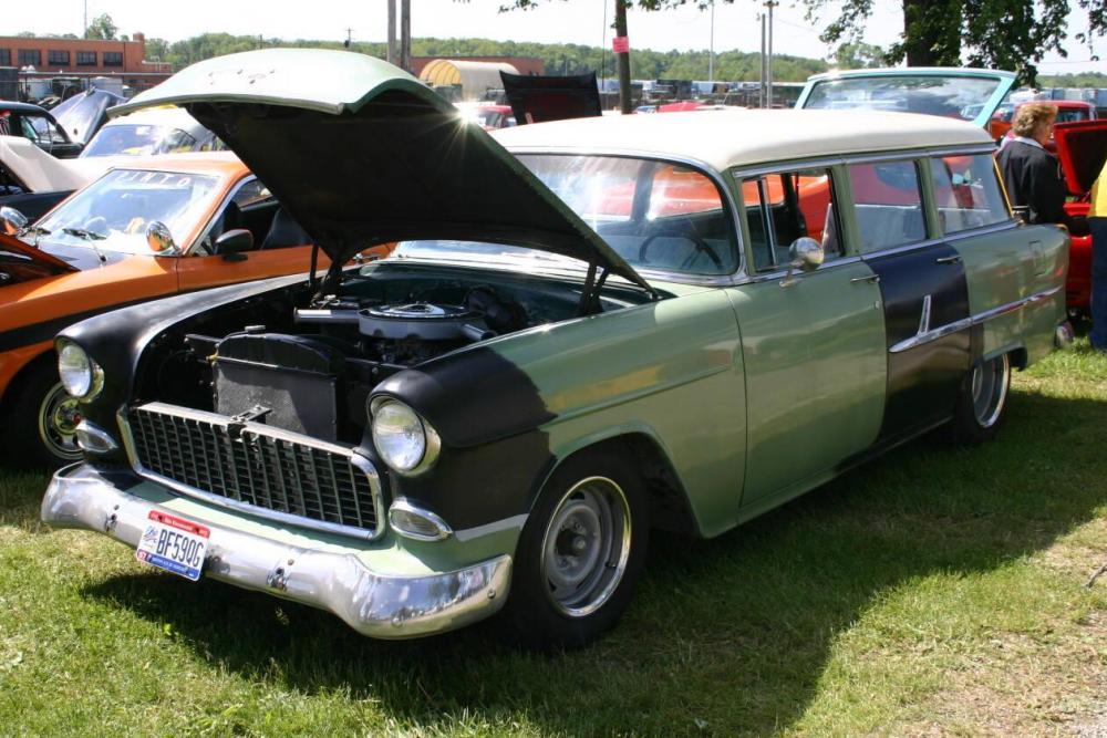 Chevrolet 210 Townsman Wagon