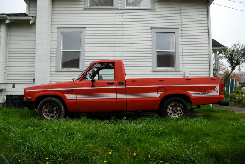 Mazda B2000 SE-5