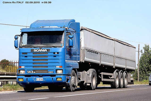 Scania 143M 420