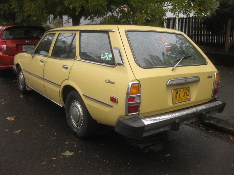 Toyota Corona 2000 Wagon