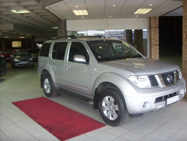 Nissan Pathfinder 40L V6