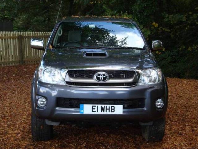 Toyota Hilux 30TDi 4WD