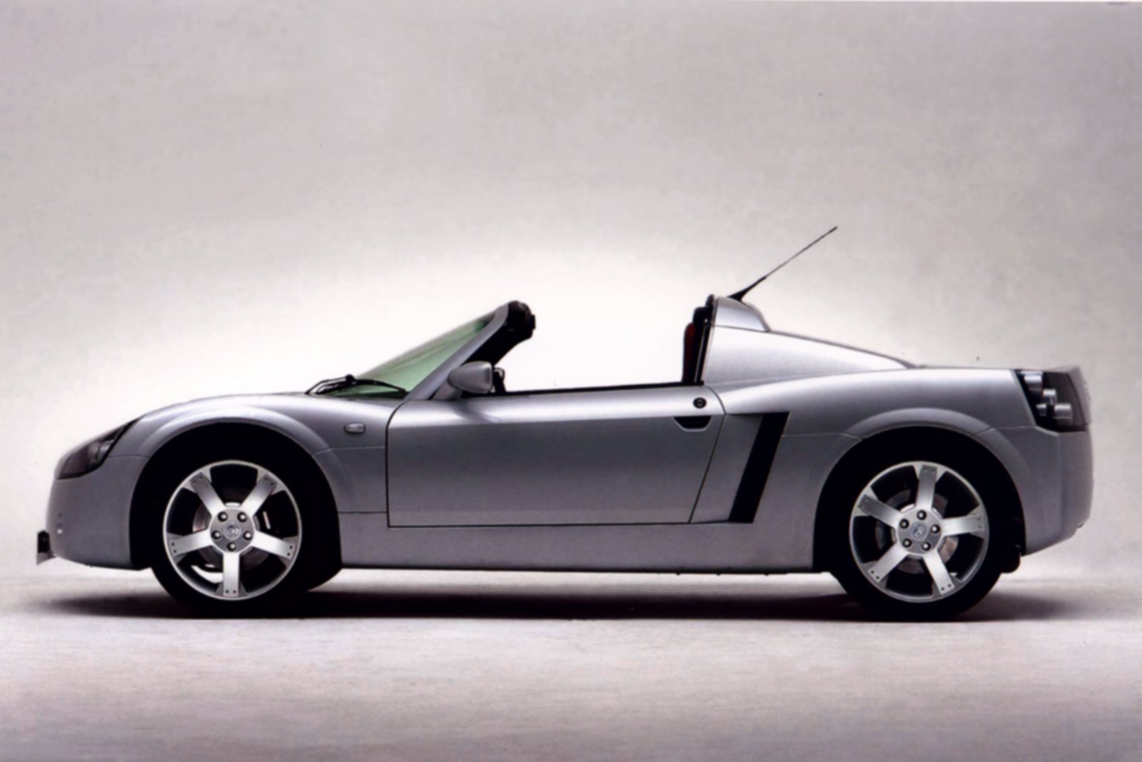 Vauxhall VX220