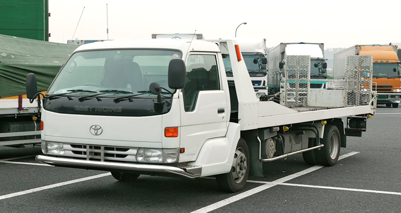 Toyota Dyna 200 Crew Cab
