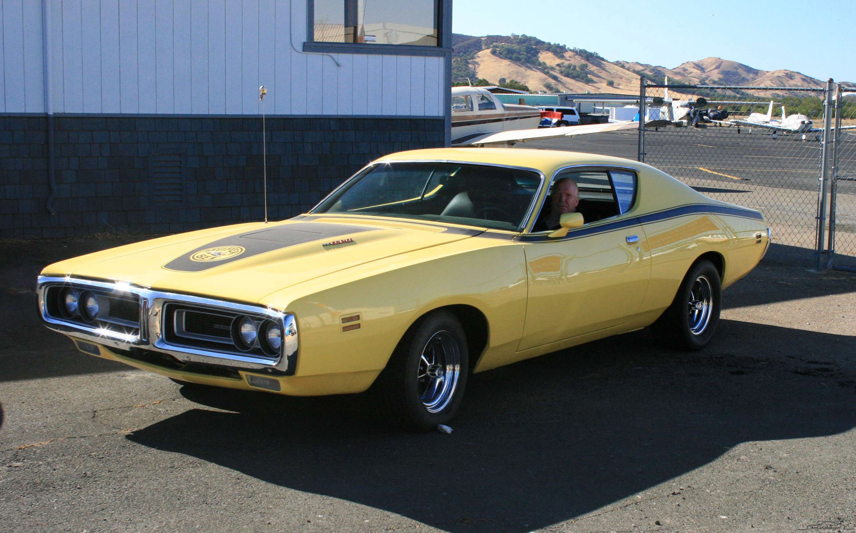 Dodge Chager Super Bee