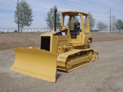 Caterpillar D4G-XL