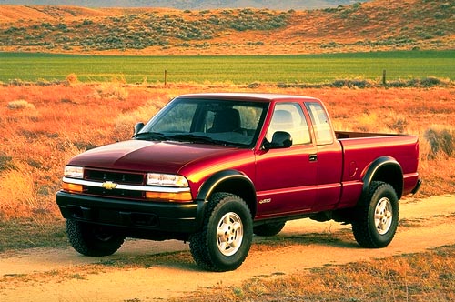 Chevrolet S-10 LS 43 Cab Sidestep