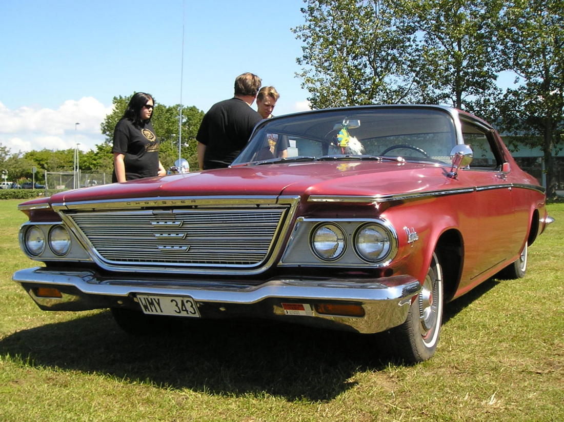 Chrysler Valiant Signet 2dr HT